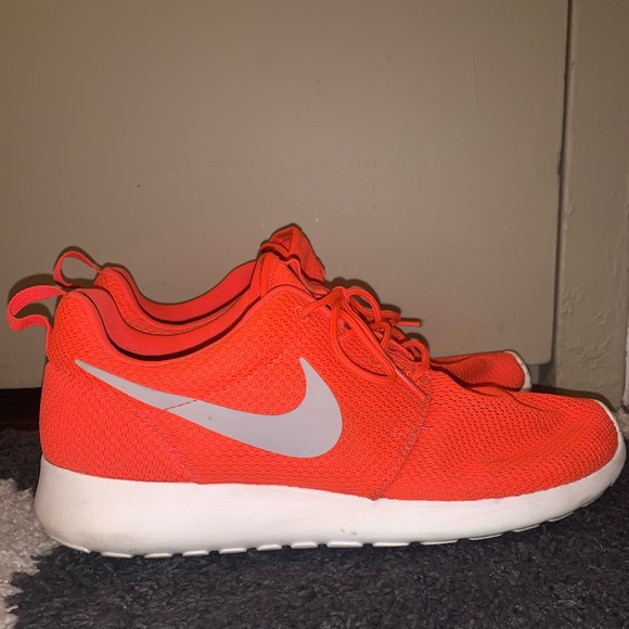 nike roshe orange